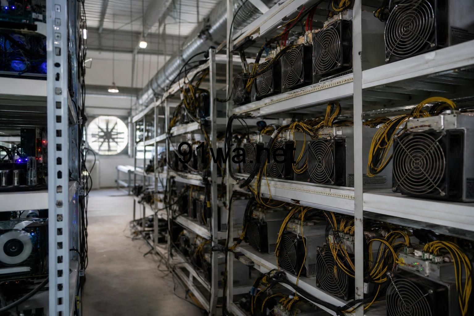 DeFi 开始修路:稳定币、RWA 和链上券商把资金通道推到台前插图 DeFi 开始修路:稳定币、RWA 和链上券商把资金通道推到台前