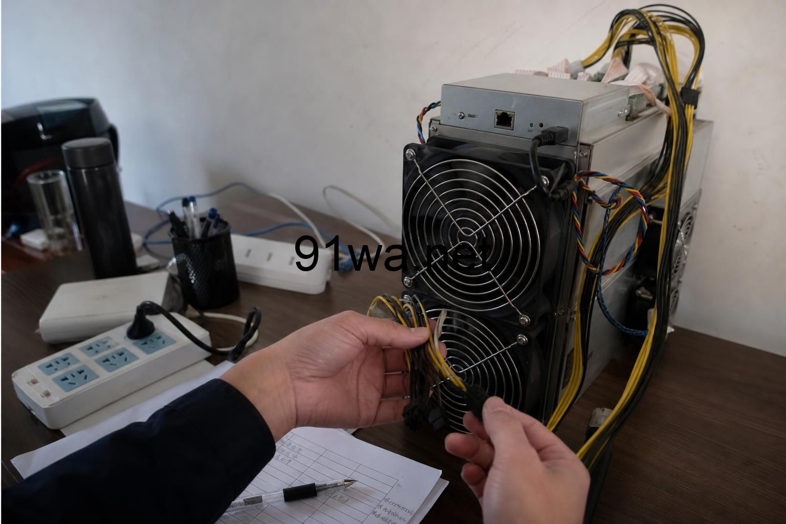 巡检第一台矿机时，先别急着改超频参数