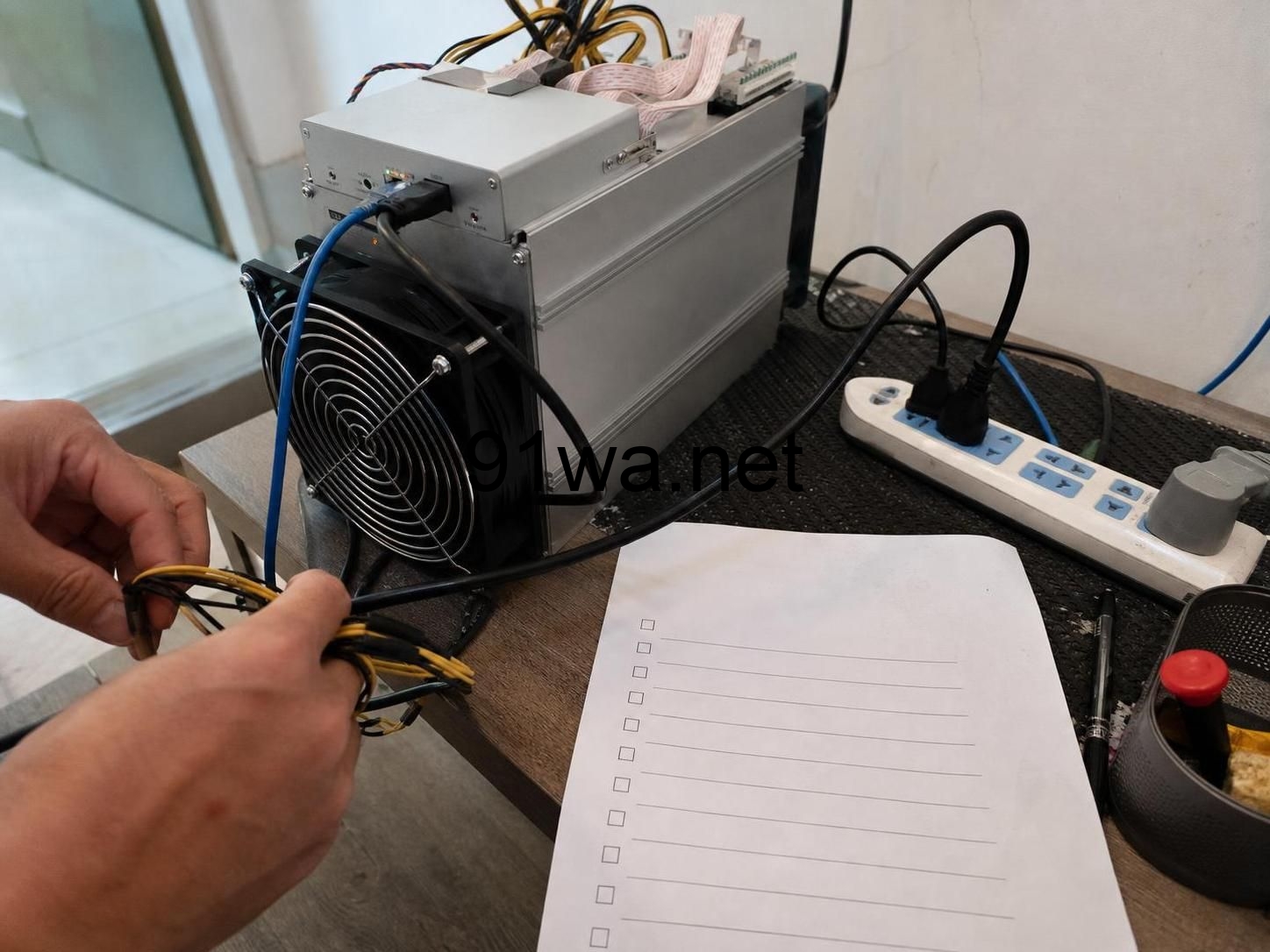 验收第一台矿机:新手开机七天的排障顺序与收益清单插图 验收第一台矿机:新手开机七天的排障顺序与收益清单