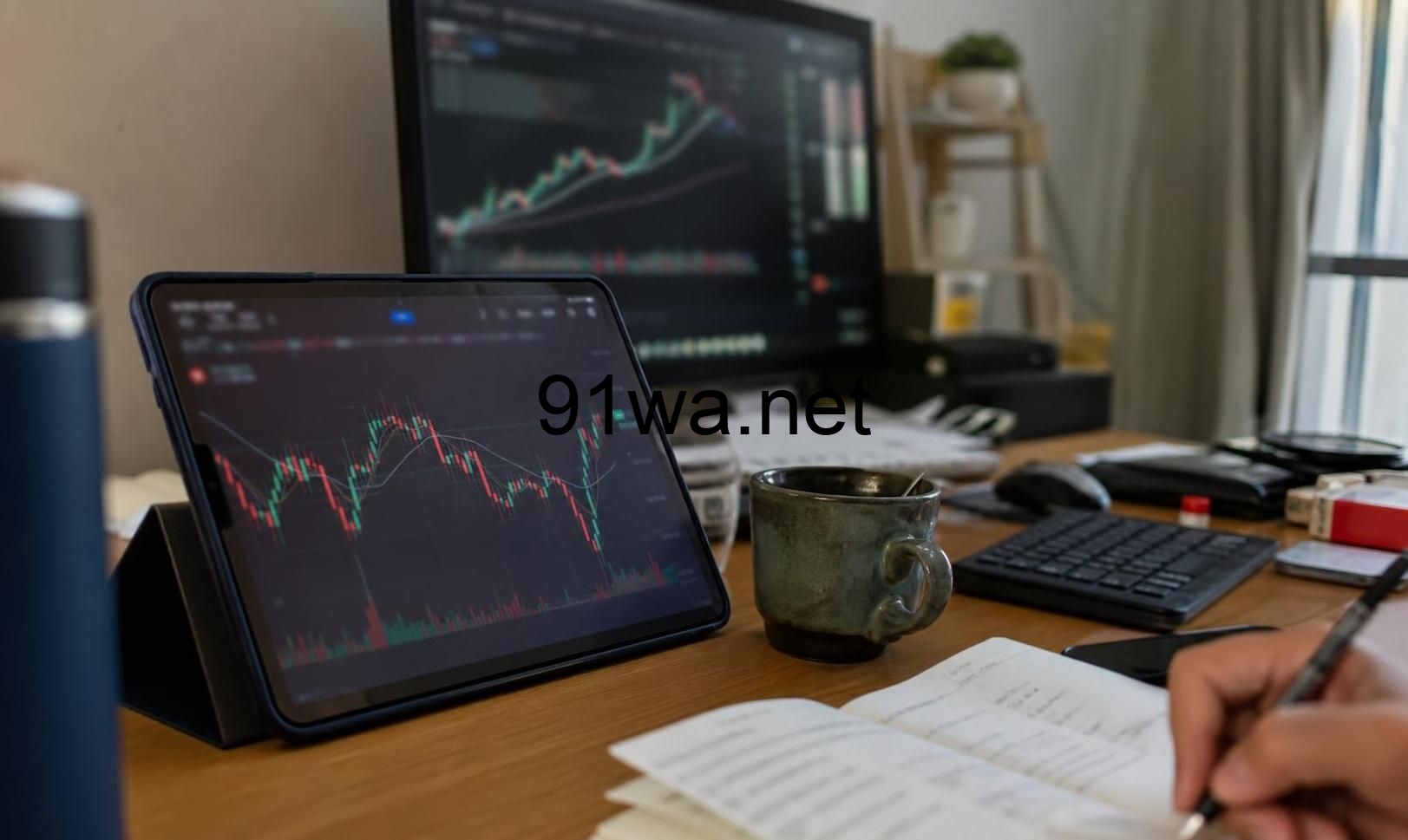 行情反弹后新增用户为什么留不住，该查 ETF 页面到下单按钮之间断了几次