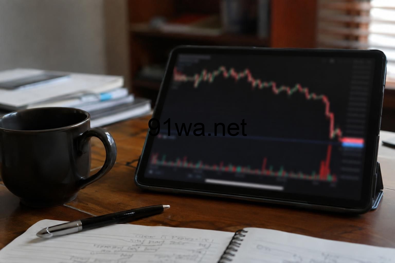 TradingView：强劲就业数据压低比特币至8万美元下方，ETF单日流入骤降76%